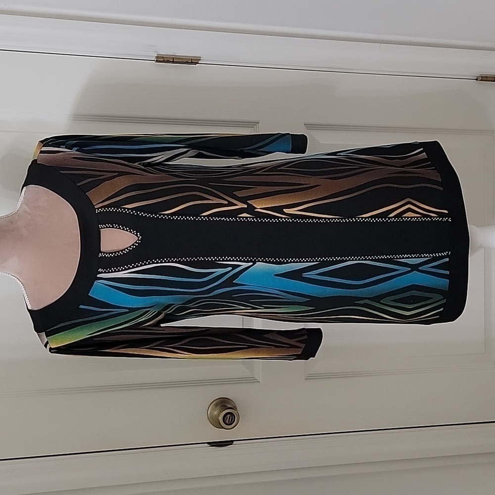 Style & Co., Size M Black Multi Color Abstract Shift Dress with Stud Accent, EUC